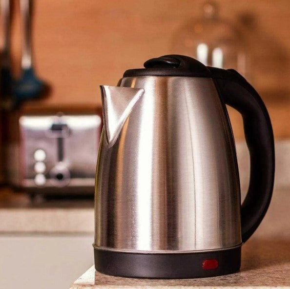 Chaleira Elétrica Inox 1,8L com Desligamento – 127V