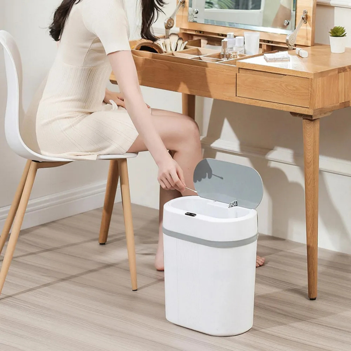 Lixeira Inteligente com Sensor 12L Branca