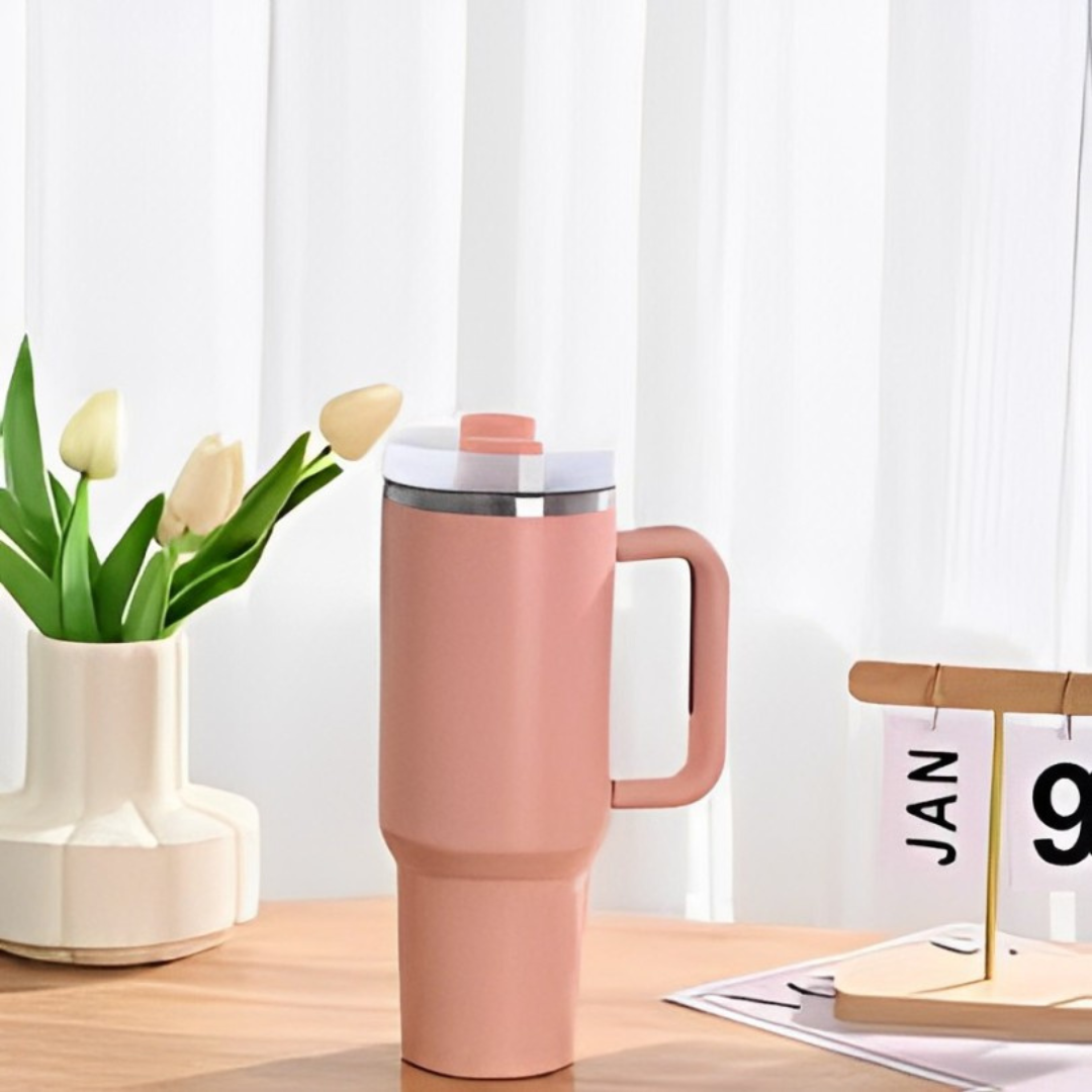 Copo Quencher Caneca Inox com Alça e Canudo (1200 ml) - Rosê
