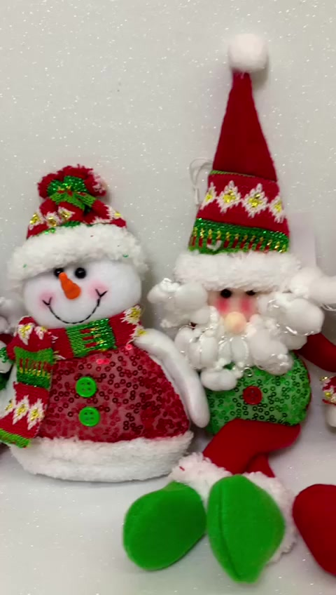 Kit com 2 Enfeites de Bonecos Natalinos – Decoração Encantadora para o Seu Natal